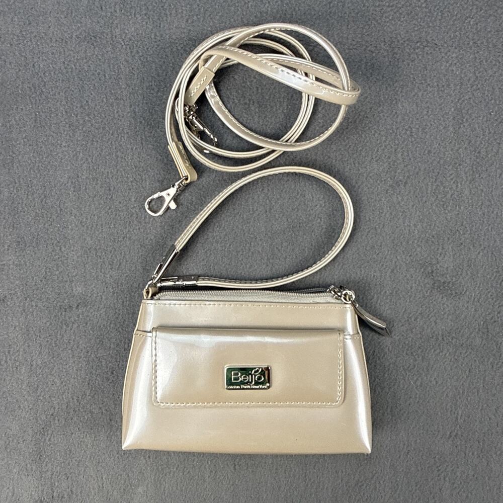 Beijo Beige Patent Purse Wristlet / Crossbody Pockets Zip Dust Bag